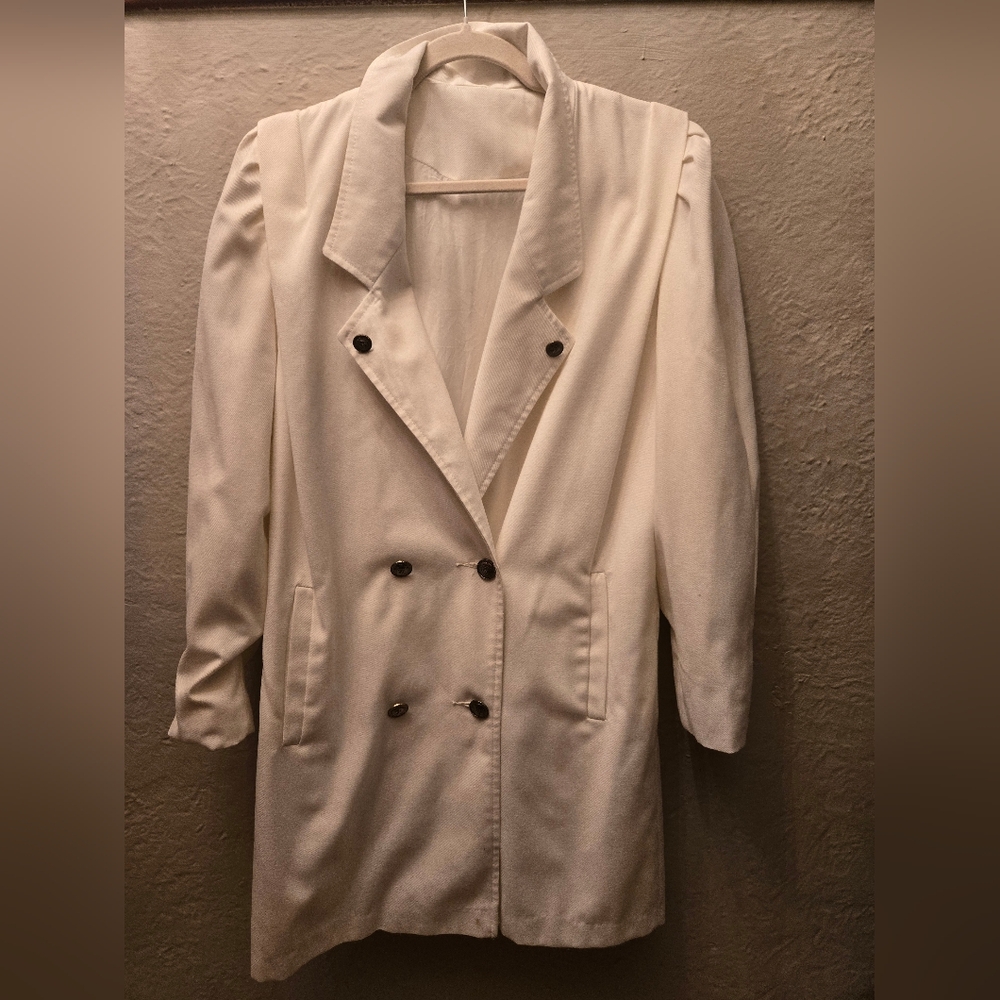 Vintage Balinel Montreal Cream Double-Breasted Blazer | Lion Button
